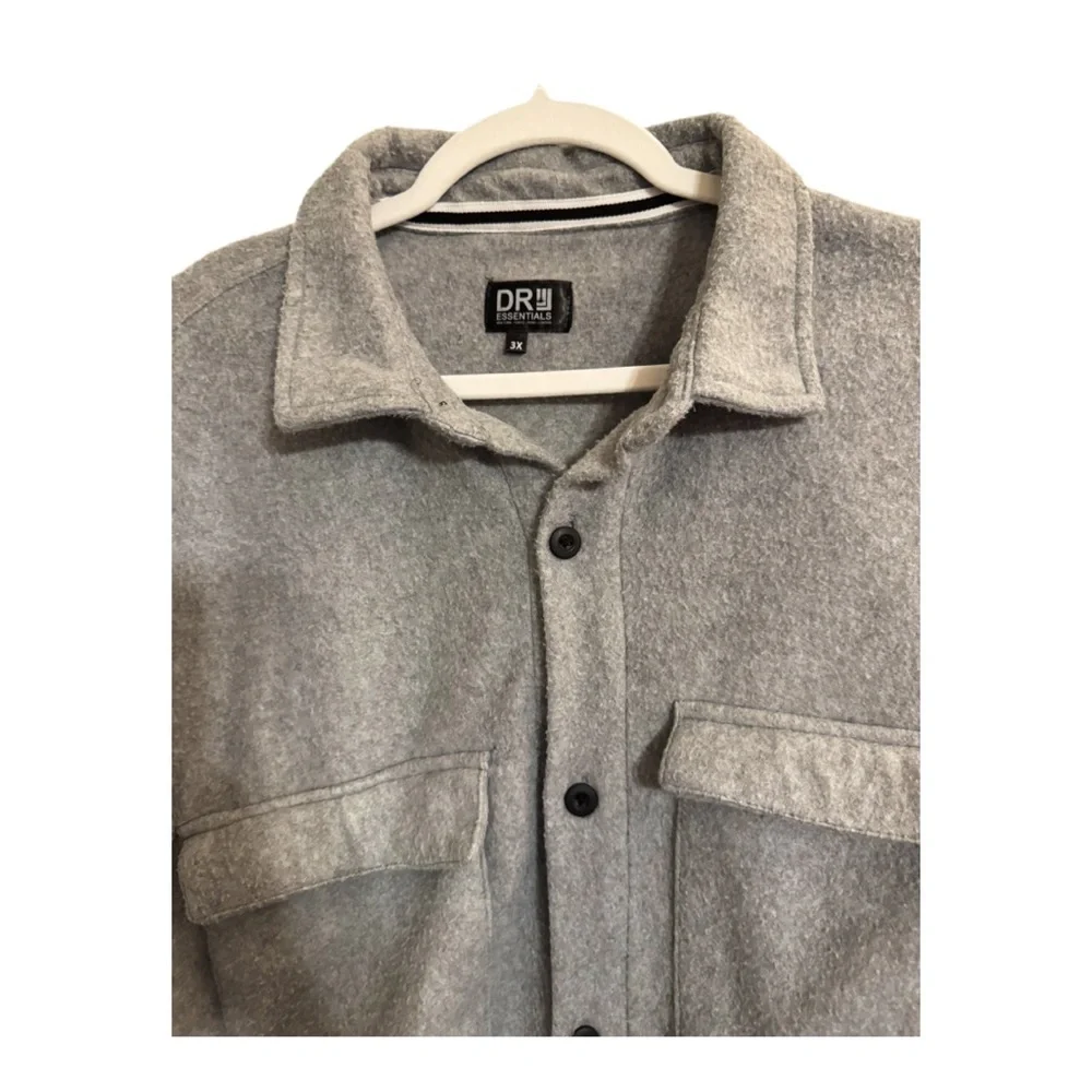 DRL Essentials Gray Button-Up Fleece Shacket - Picture 3 of 6